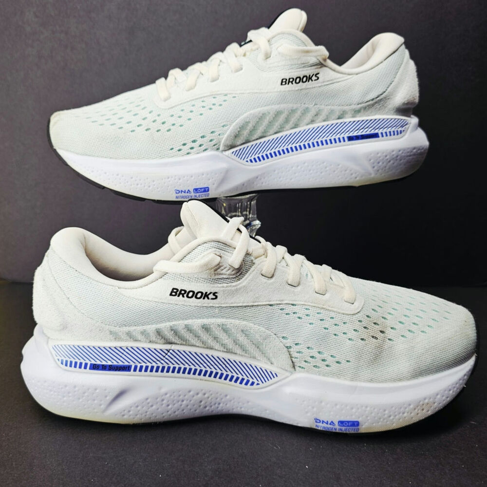 Brooks Women 8 Comfy footwear - Picture 4 of 10